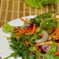 Вкусный салат с жареной морковью и луком – простой домашний рецепт приготовления с пошаговыми фото
